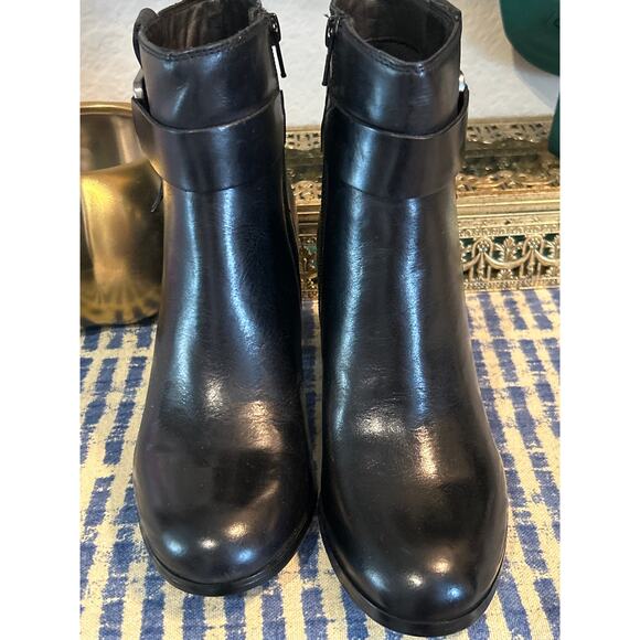 Land's End Stacked Heeled Boots - Picture 2 of 9